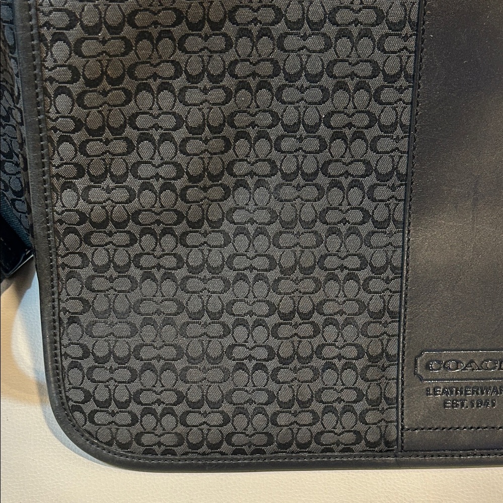 Coach Signature Hudson Laptop Black Men's Messenger Bag - Picture 4 of 16
